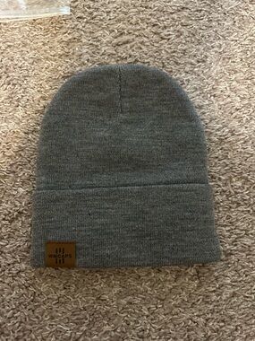 Gray Knit Cuffed Beanie - Men's Cold-Weather Hat